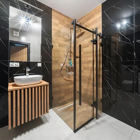 Nowy Komfortowy Wiktoryn 6a, Tv Smart, 72