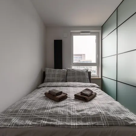 Nowy Komfortowy Wiktoryn 6a, Tv Smart, 72